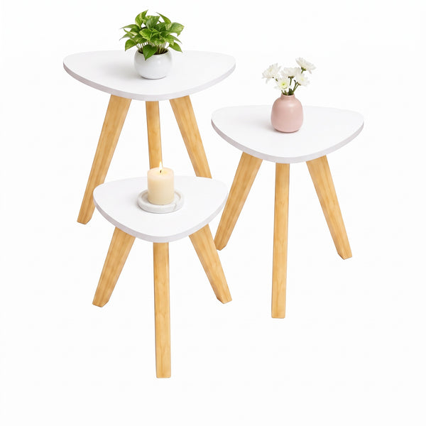 Mesa Auxiliar Nórdica Triangular Blanco, Set x 3 (30, 40 y 50 cm): decorada